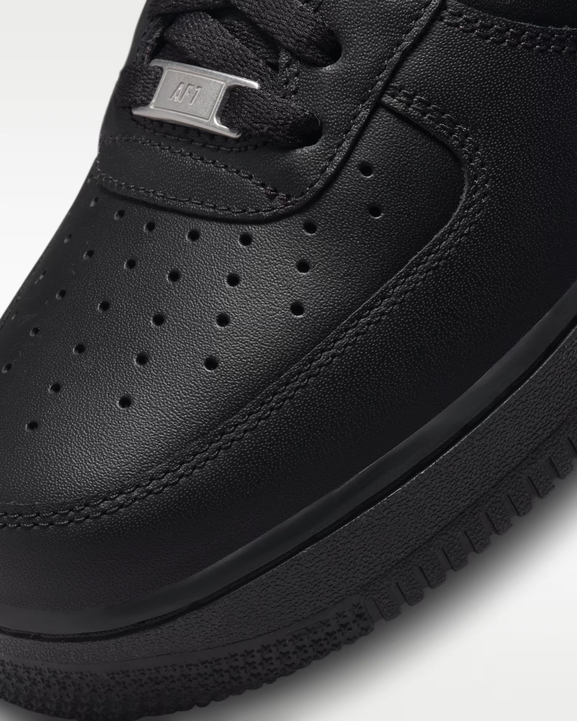 Nike Air Force 1 ’07 Czarne