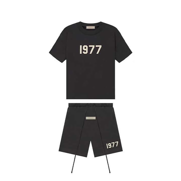 Komplet krótki Essentials 1997 Iron